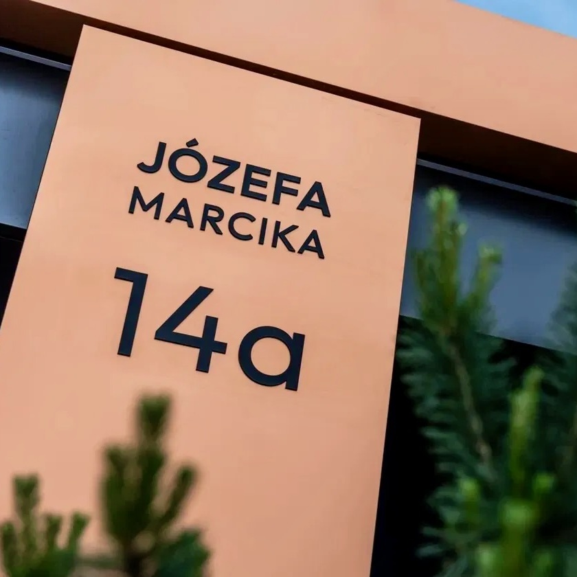 Oznaczenie adresu: Kraków, ul. Józefa Marcika 14a